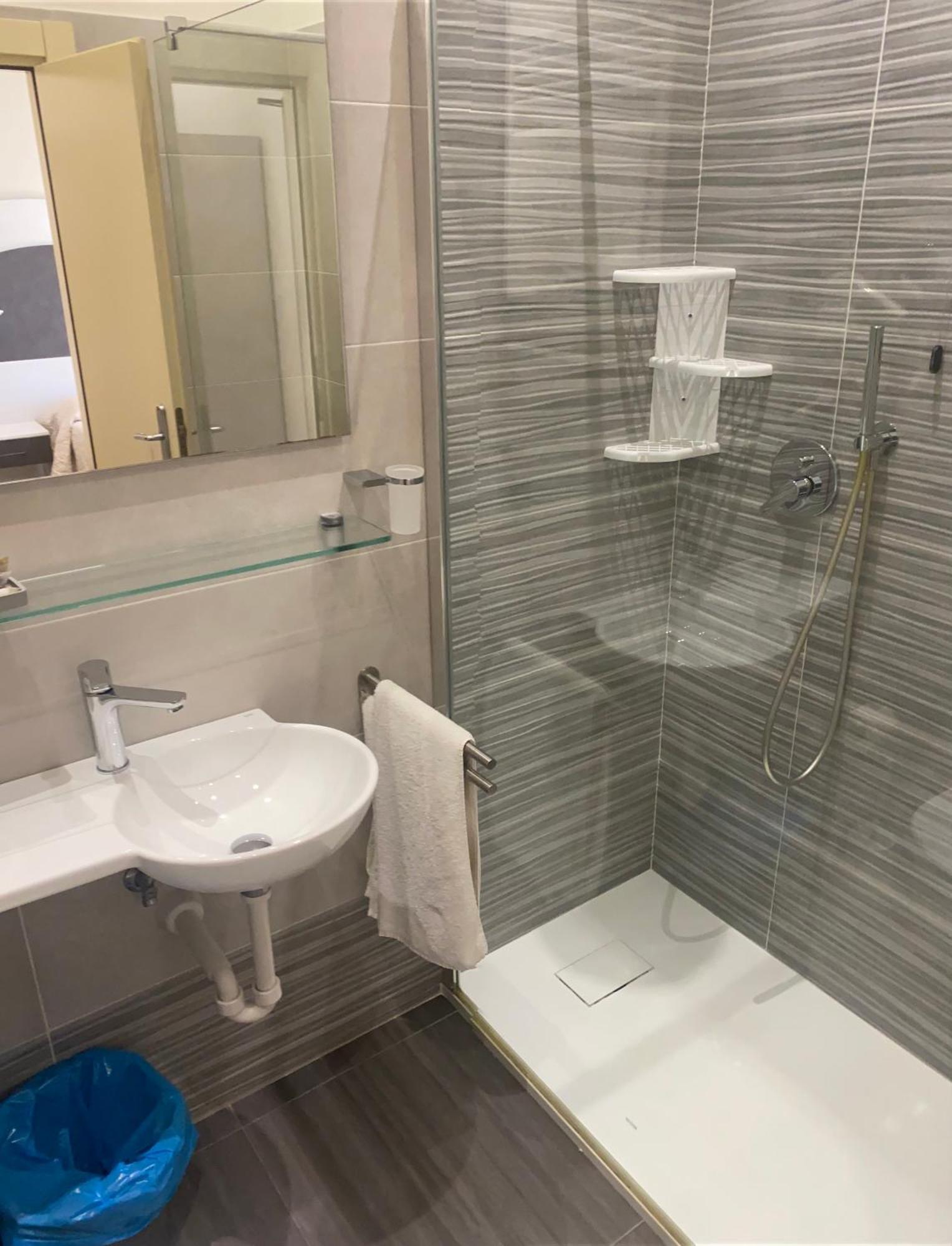 Hotel Roma Marina di Massa Dış mekan fotoğraf