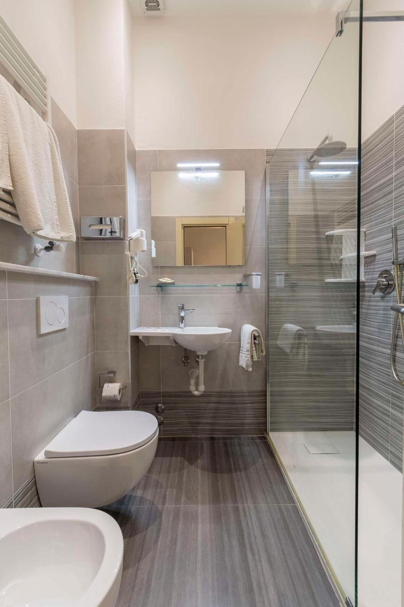 Hotel Roma Marina di Massa Dış mekan fotoğraf