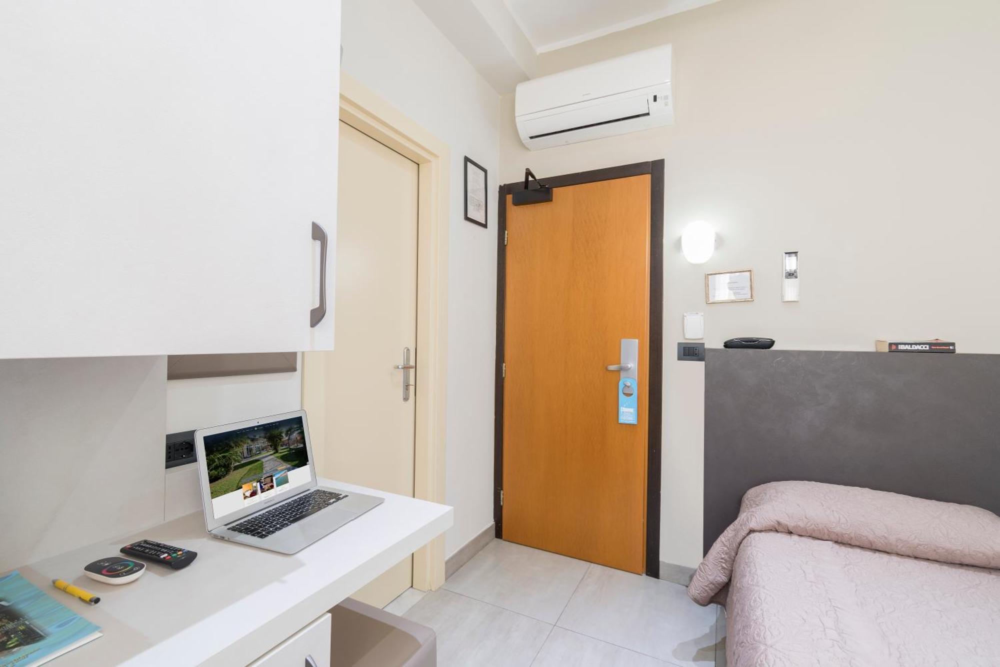 Hotel Roma Marina di Massa Dış mekan fotoğraf