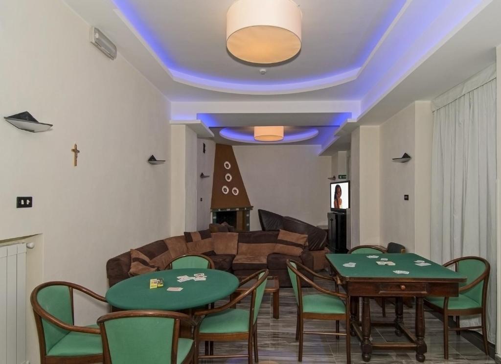 Hotel Roma Marina di Massa Dış mekan fotoğraf