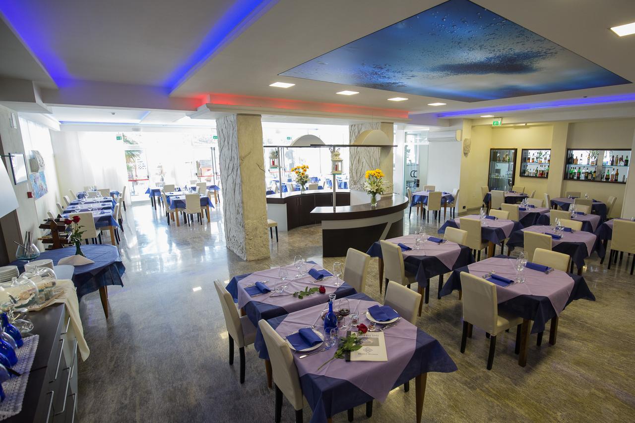 Hotel Roma Marina di Massa Dış mekan fotoğraf